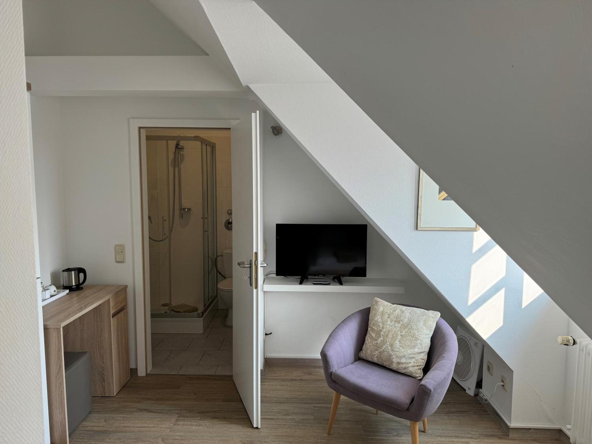 Residenz Weingut Schloss Reinhartshausen Bed and Breakfast Eltville am Rhein Buitenkant foto