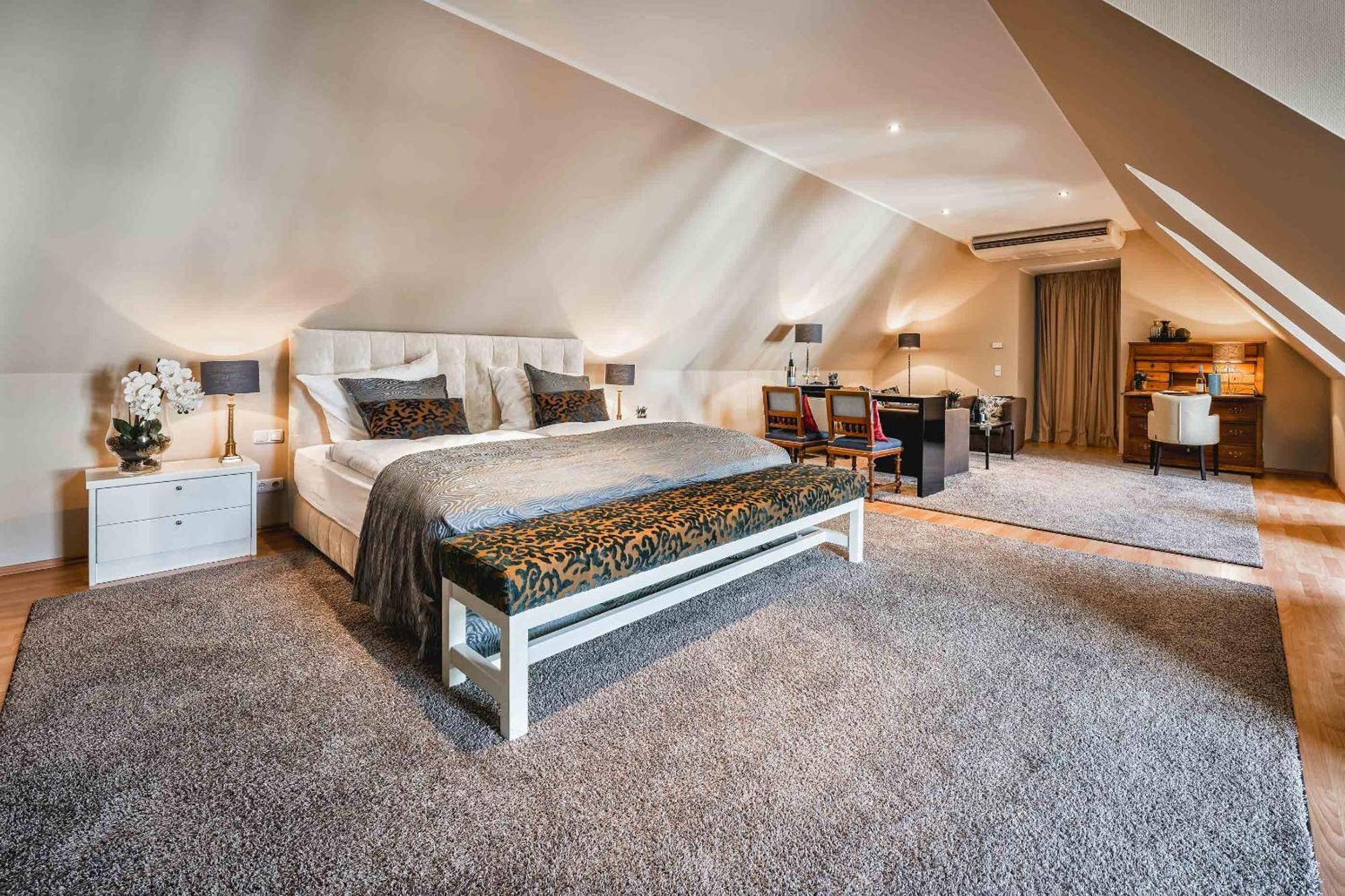 Residenz Weingut Schloss Reinhartshausen Bed and Breakfast Eltville am Rhein Buitenkant foto