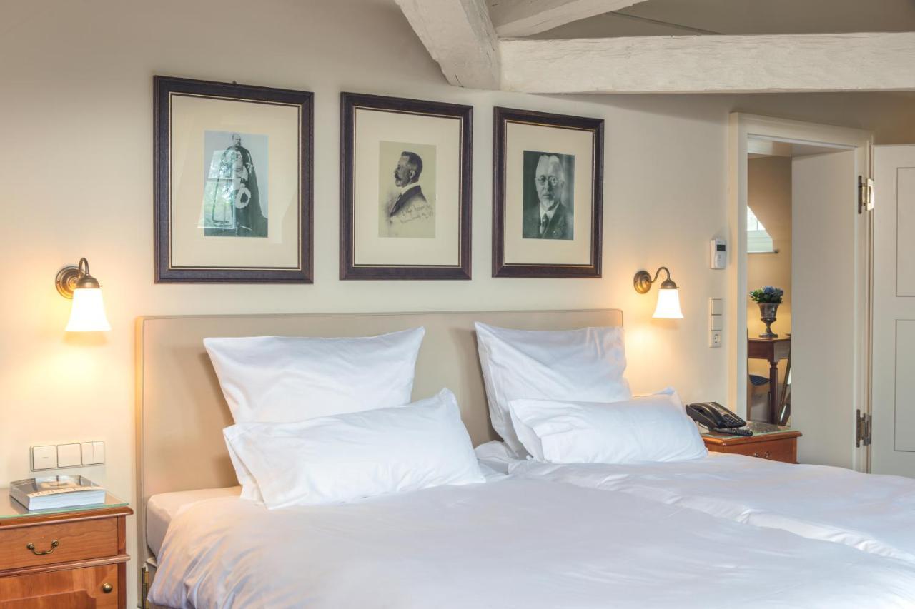 Residenz Weingut Schloss Reinhartshausen Bed and Breakfast Eltville am Rhein Buitenkant foto