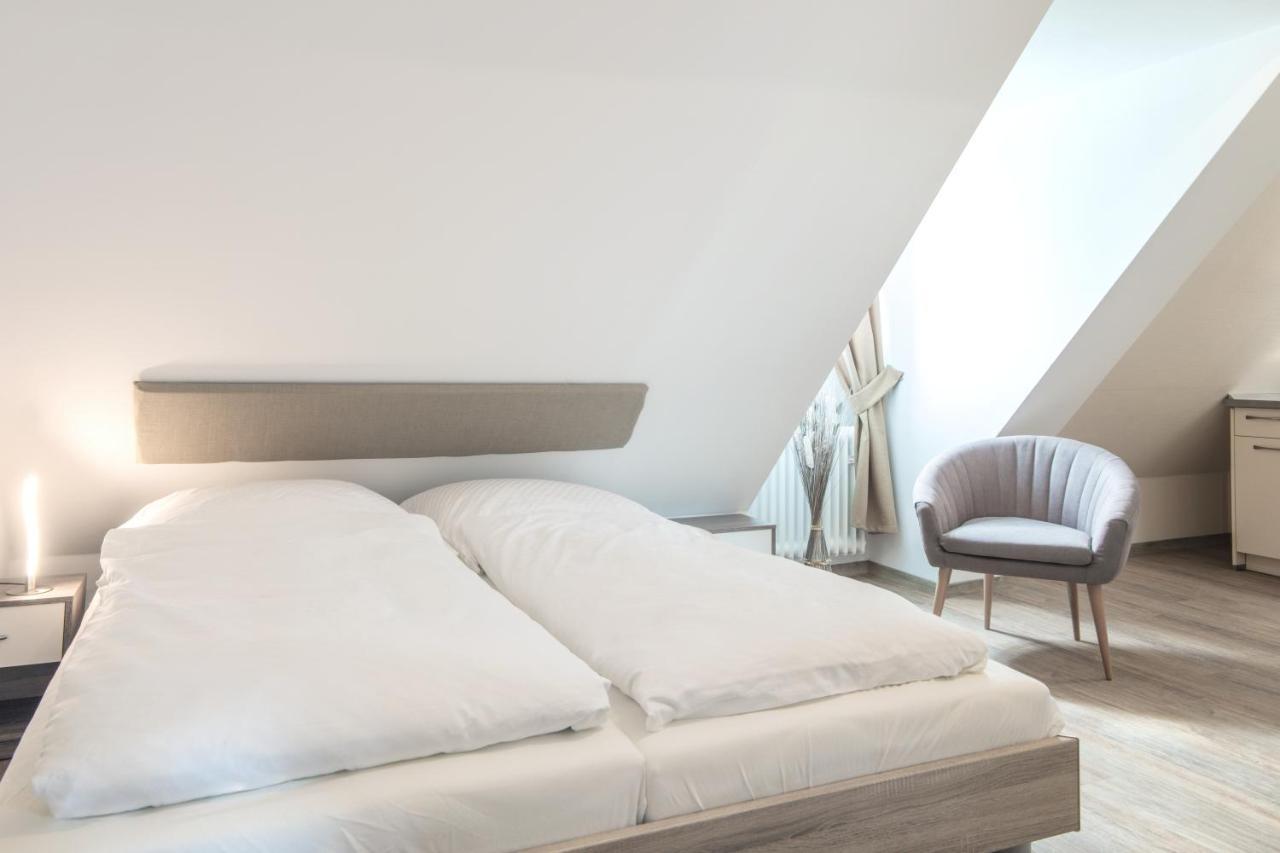 Residenz Weingut Schloss Reinhartshausen Bed and Breakfast Eltville am Rhein Buitenkant foto