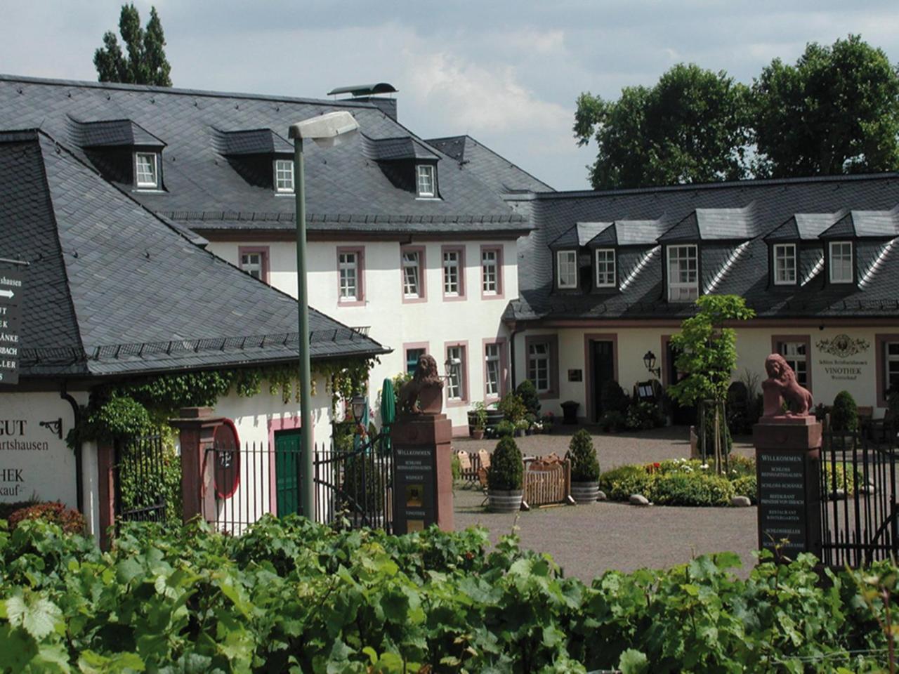 Residenz Weingut Schloss Reinhartshausen Bed and Breakfast Eltville am Rhein Buitenkant foto